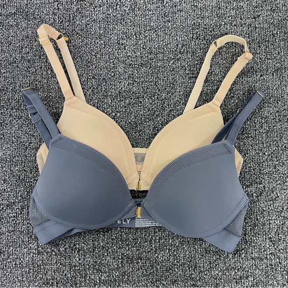 LIVELY ~Two Front Close No-Wire Bras~Convertible Back~Smoke & Toasted Almond~32A - Picture 3 of 16